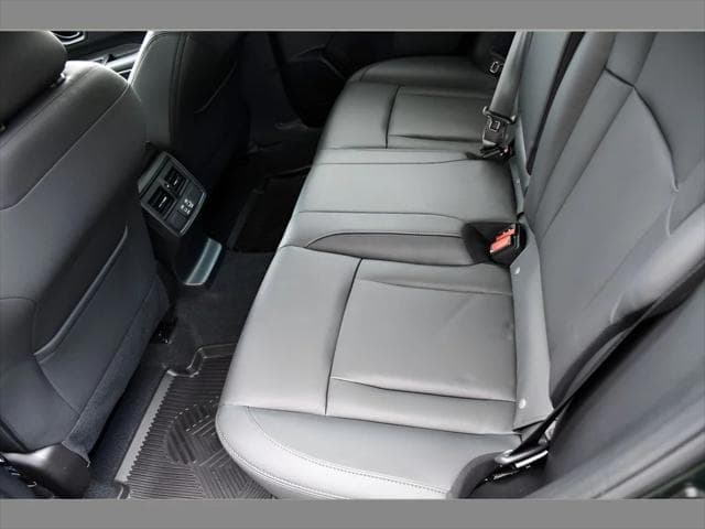 2026 Subaru Outback SUV in Deep Emerald Green Pearl thumbnail 16