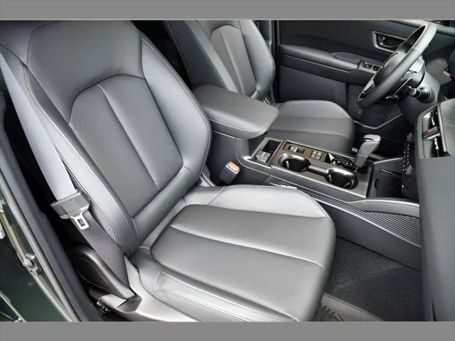 2026 Subaru Outback SUV in Deep Emerald Green Pearl thumbnail 29