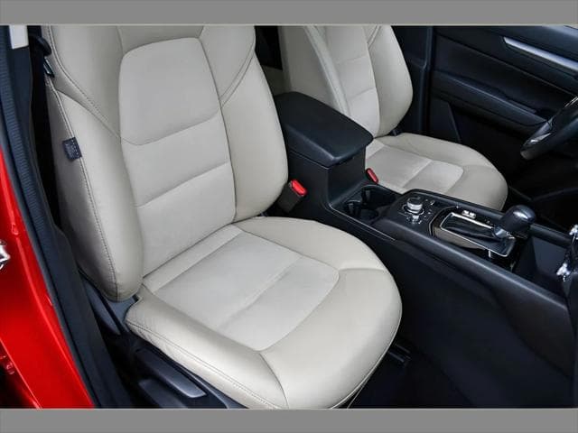 2019 Mazda CX-5 SUV in Soul Red Crystal Metallic thumbnail 32