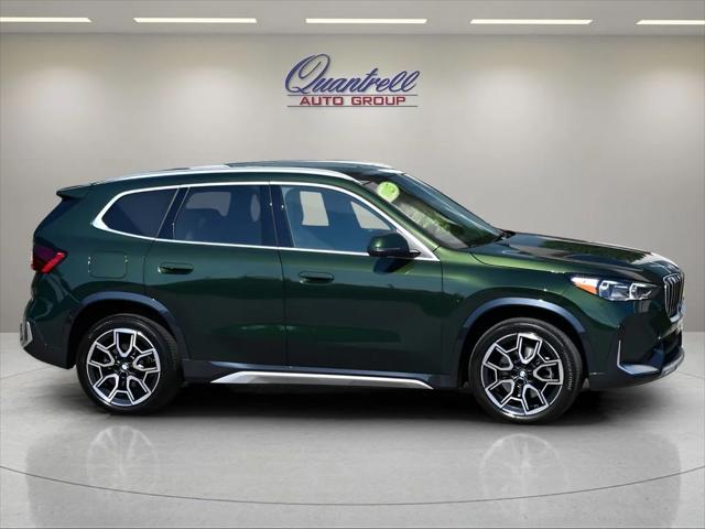 2025 BMW X1 SUV in Green - Image 3