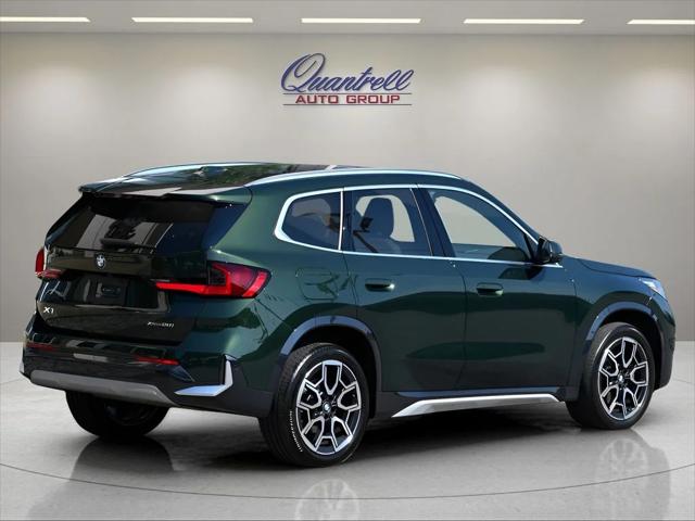 2025 BMW X1 SUV in Green thumbnail 4