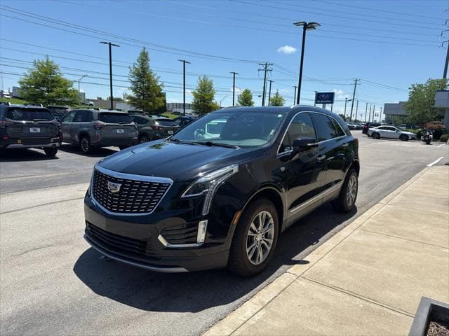 2023 Cadillac XT5 SUV in Stellar Black Metallic thumbnail 7