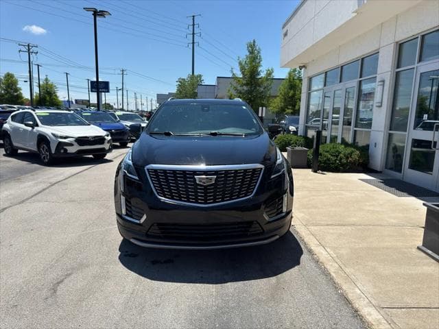 2023 Cadillac XT5 SUV in Stellar Black Metallic thumbnail 8