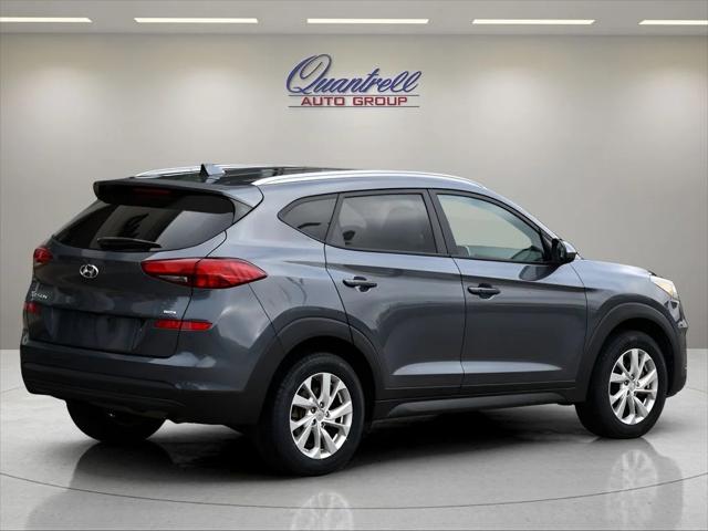 2019 Hyundai Tucson SUV in Coliseum Gray thumbnail 4