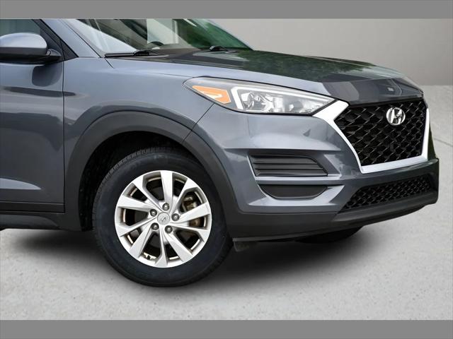 2019 Hyundai Tucson SUV in Coliseum Gray thumbnail 8