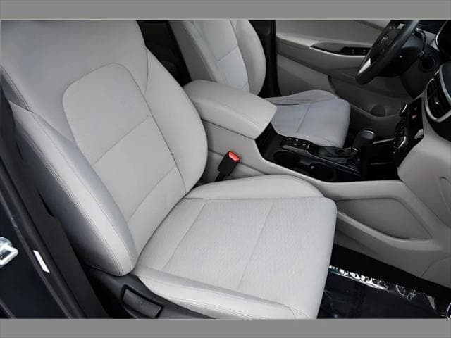 2019 Hyundai Tucson SUV in Coliseum Gray thumbnail 24