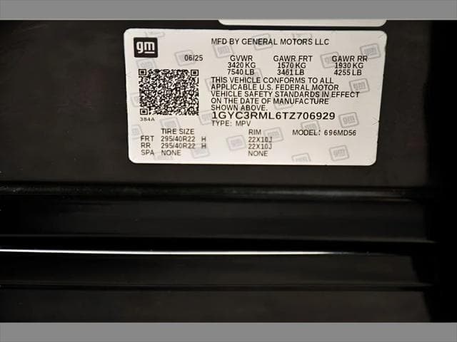 2026 Cadillac VISTIQ SUV in Stellar Black Metallic thumbnail 28