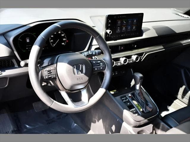 2025 Honda CR-V Hybrid SUV in Gray thumbnail 13