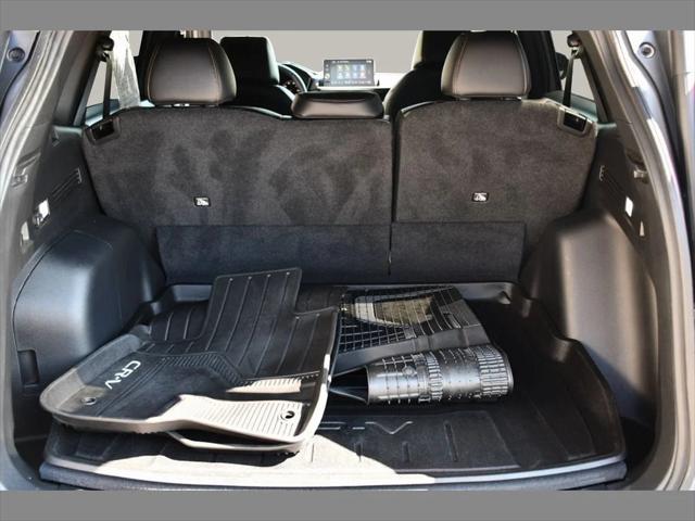2025 Honda CR-V Hybrid SUV in Gray thumbnail 24