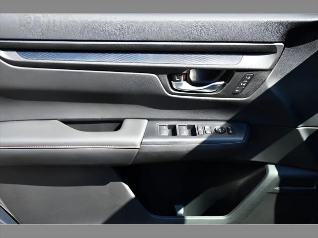 2025 Honda CR-V Hybrid SUV in Gray thumbnail 27