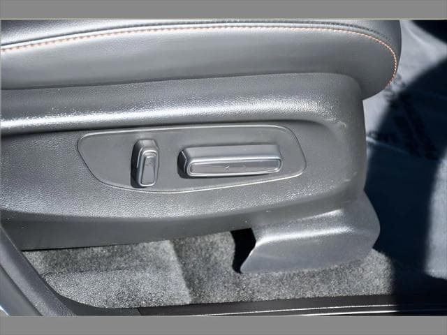 2025 Honda CR-V Hybrid SUV in Gray thumbnail 32