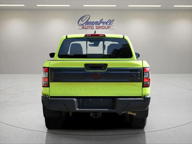 2026 Nissan Frontier Truck in Tactical Green Metallic thumbnail 5