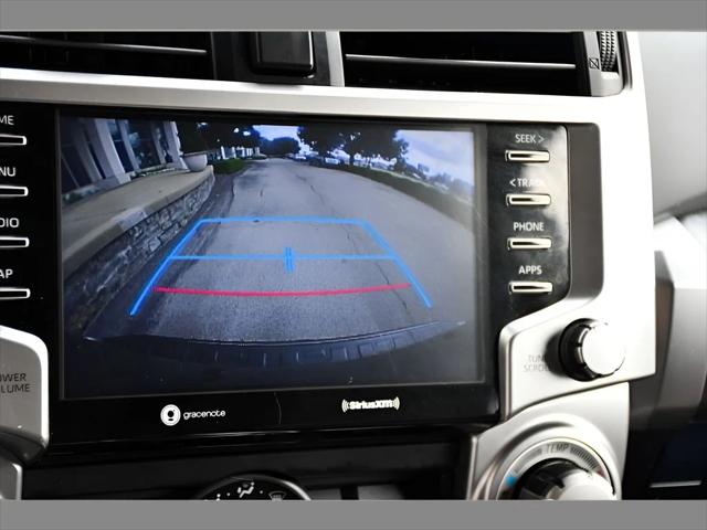 2021 Toyota 4Runner SUV in Magnetic Gray Metallic thumbnail 21
