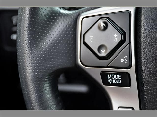 2021 Toyota 4Runner SUV in Magnetic Gray Metallic thumbnail 33