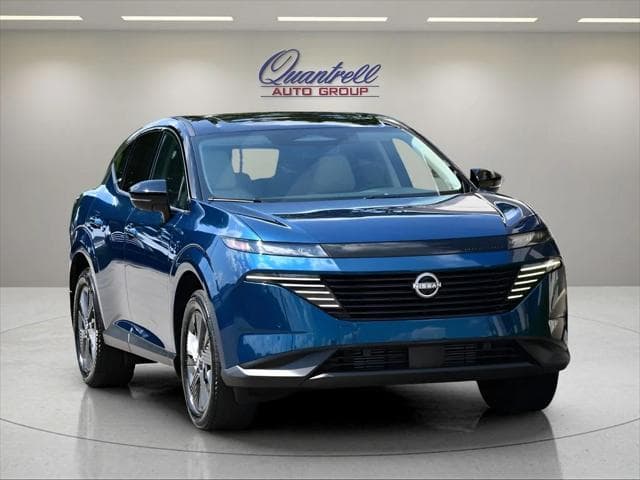 2025 Nissan Murano SUV in Blue - Image 2