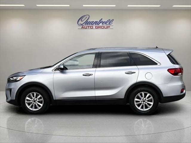 2019 Kia Sorento SUV in Sparkling Silver thumbnail 7