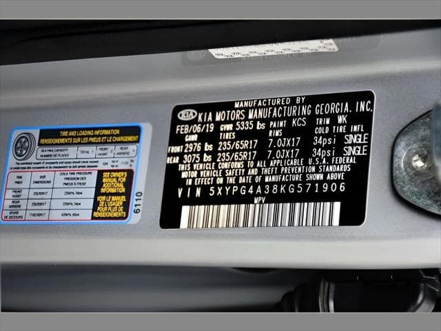 2019 Kia Sorento SUV in Sparkling Silver thumbnail 24
