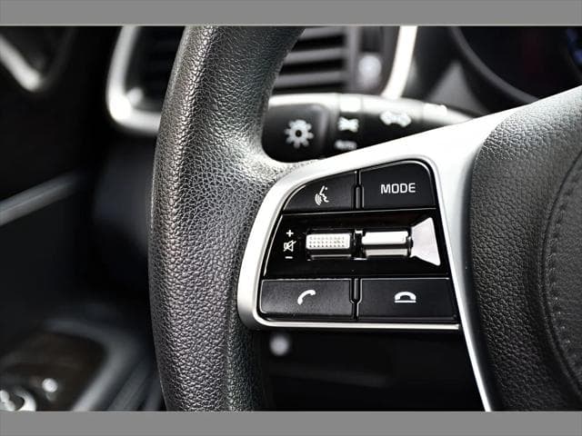 2019 Kia Sorento SUV in Sparkling Silver thumbnail 29