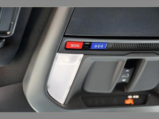 2026 Subaru Forester SUV in Gray thumbnail 39