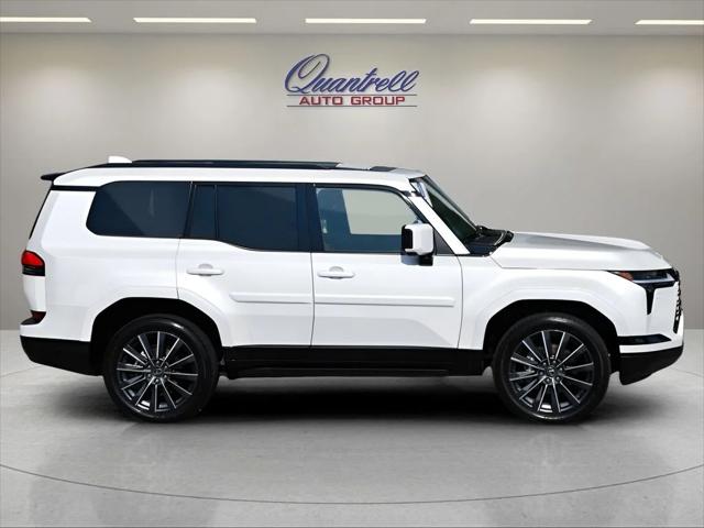 2024 Lexus GX 550 SUV in Eminent White Pearl - Image 3