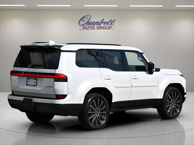 2024 Lexus GX 550 SUV in Eminent White Pearl thumbnail 4