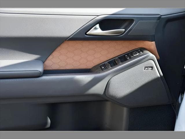 2024 Lexus GX 550 SUV in Eminent White Pearl thumbnail 27