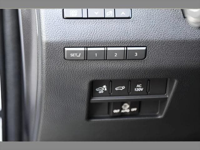 2024 Lexus GX 550 SUV in Eminent White Pearl thumbnail 34