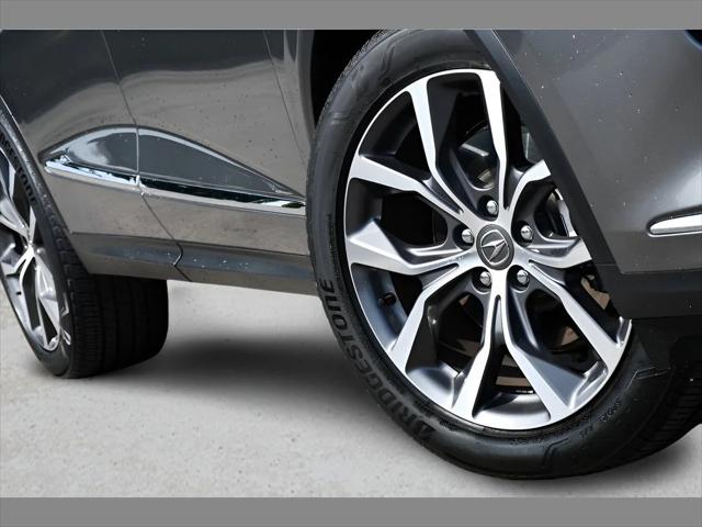 2024 Acura MDX SUV in Platinum White Pearl thumbnail 11