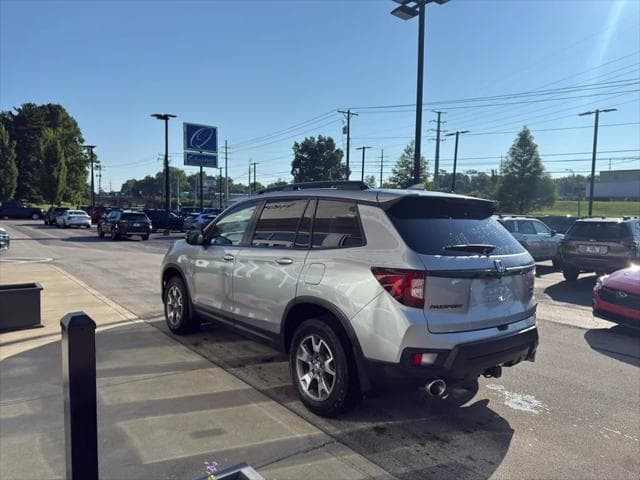 2022 Honda Passport SUV in Lunar Silver Metallic thumbnail 5