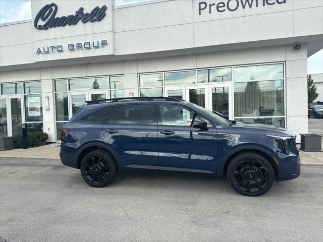 2024 Kia Sorento SUV in Midnight Lake Blue thumbnail 2