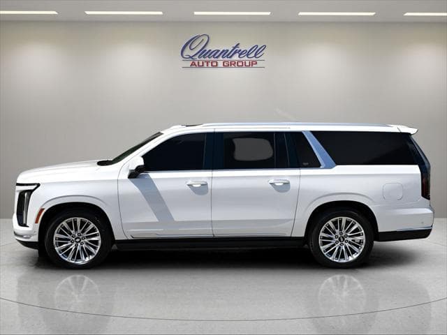 2025 Cadillac Escalade ESV SUV in Crystal White Tricoat thumbnail 7
