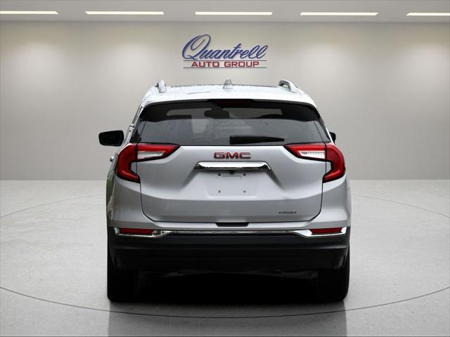 2022 GMC Terrain SUV in Quicksilver Metallic thumbnail 5