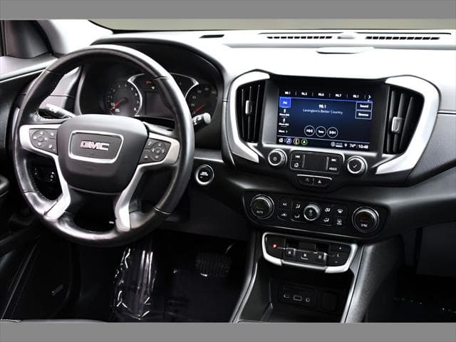 2022 GMC Terrain SUV in Quicksilver Metallic thumbnail 18