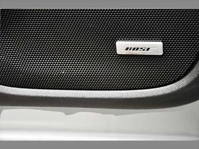 2022 GMC Terrain SUV in Quicksilver Metallic thumbnail 27
