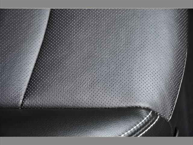 2022 GMC Terrain SUV in Quicksilver Metallic thumbnail 33