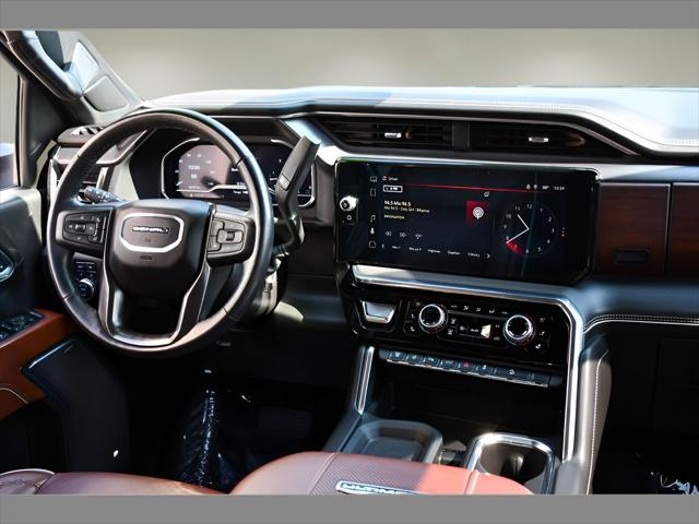 2024 GMC Sierra 2500HD Truck in White Frost Tricoat thumbnail 18