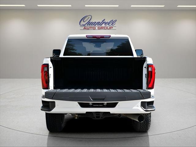 2024 GMC Sierra 2500HD Truck in White Frost Tricoat thumbnail 22