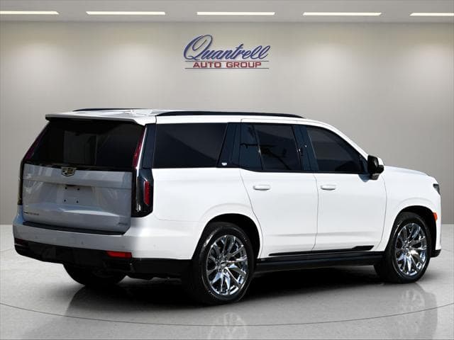 2021 Cadillac Escalade SUV in Crystal White Tricoat thumbnail 4