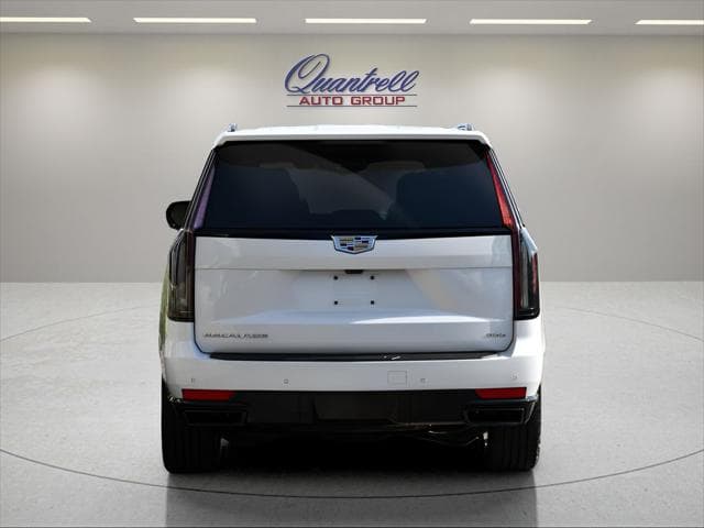 2021 Cadillac Escalade SUV in Crystal White Tricoat thumbnail 5