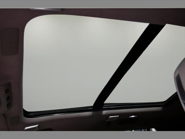 2021 Cadillac Escalade SUV in Crystal White Tricoat thumbnail 15