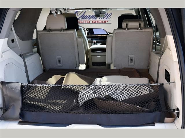 2021 Cadillac Escalade SUV in Crystal White Tricoat thumbnail 24