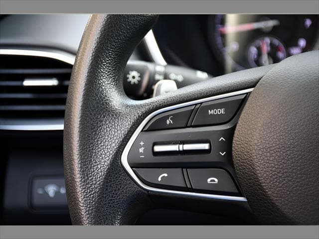 2022 Hyundai Santa Fe SUV in Portofino Gray thumbnail 24