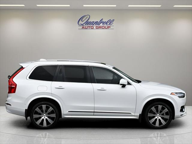 2024 Volvo XC90 SUV in Crystal White Metallic thumbnail 3