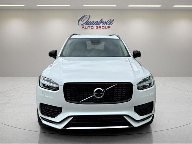 2023 Volvo XC90 Recharge Plug-In Hybrid SUV in Crystal White Metallic thumbnail 8