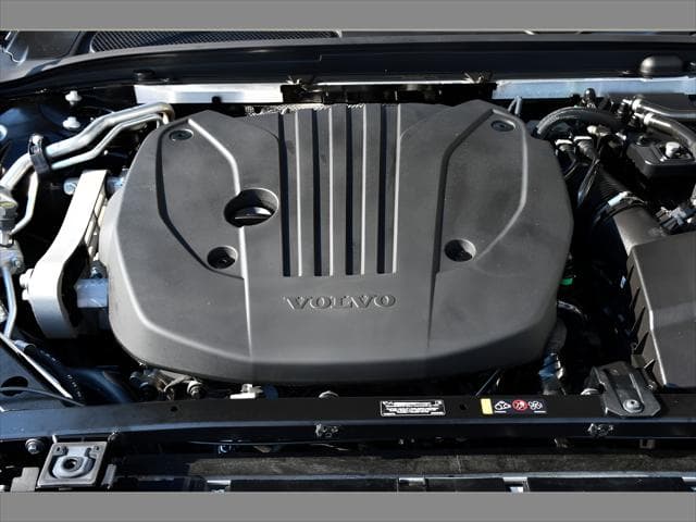 2025 Volvo V60 Cross Country Wagon in Onyx Black Metallic thumbnail 26