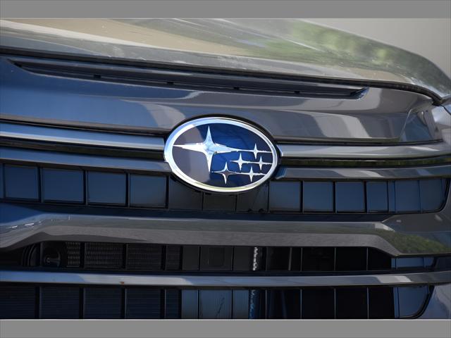 2026 Subaru Forester SUV in Autumn Green Metallic thumbnail 11