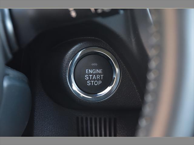 2026 Subaru Forester SUV in Autumn Green Metallic thumbnail 32