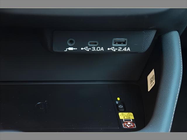 2026 Subaru Forester SUV in Crystal Black Silica thumbnail 35