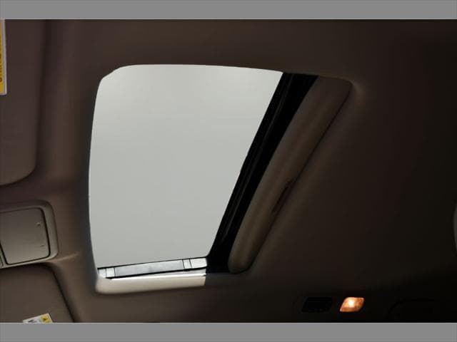 2021 Honda Odyssey Van in Deep Scarlet Pearl thumbnail 15
