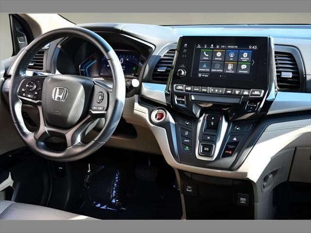 2021 Honda Odyssey Van in Deep Scarlet Pearl thumbnail 20